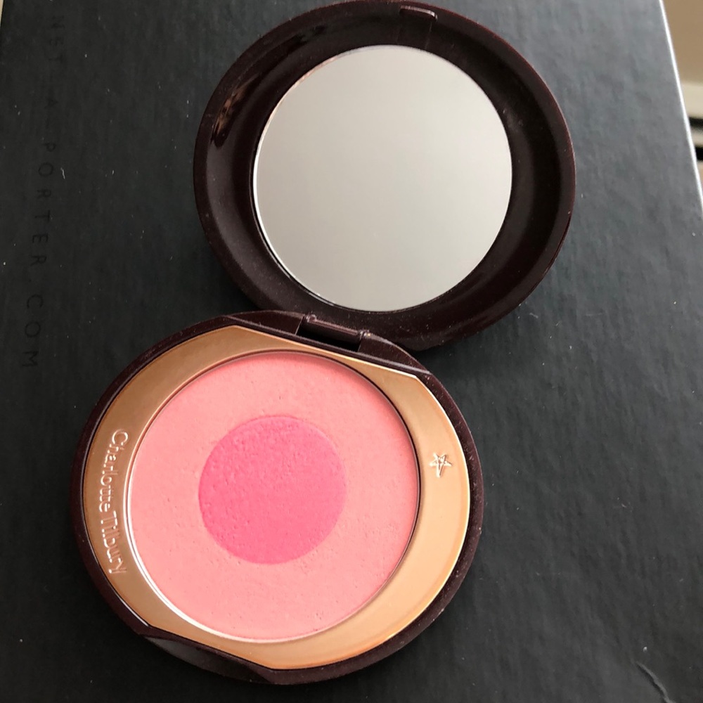 Charlotte Tilbury  blush Love is the Drug